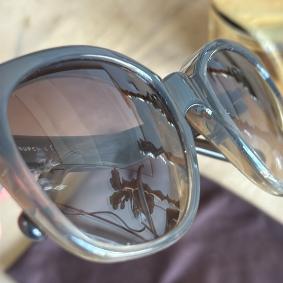 Authentic Tory Burch Olive Green sunglasses cat eye - Picture 9 of 10